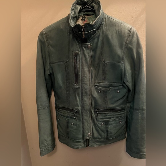 Leather Jacket - Picture 2 of 6